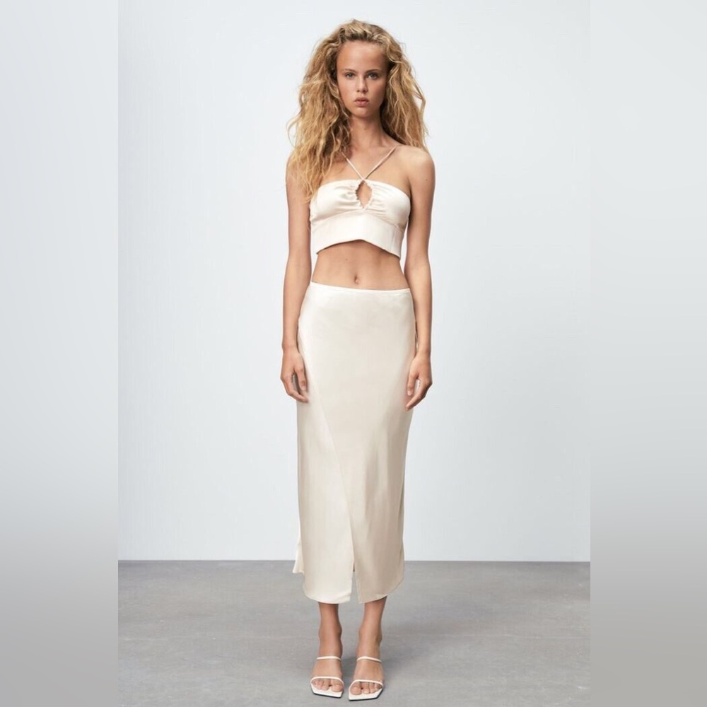 Zara Satin Crop Top in Cream